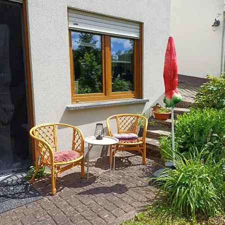 Eifelsteigzimmer Bruderherz Alojamento de Acomodação e Pequeno-almoço Gerolstein
